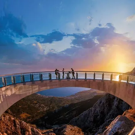 House Buljanovi Dvori With Private Pool Vikendica