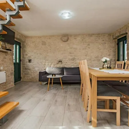 House Buljanovi Dvori With Private Pool בית נופש *