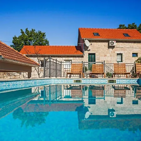 House Buljanovi Dvori With Private Pool Runovic
