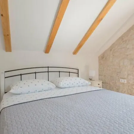 House Buljanovi Dvori With Private Pool *